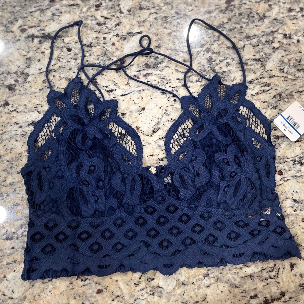 Free People Bralette. Size XL. New with tags. Never worn.